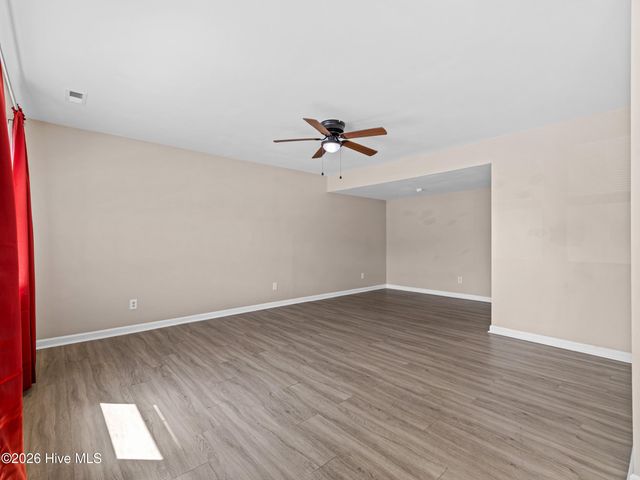 416 Myrtlewood Circle, Jacksonville, NC 28546