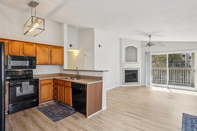 10096 E Carolina Place 202, Aurora, CO 80247