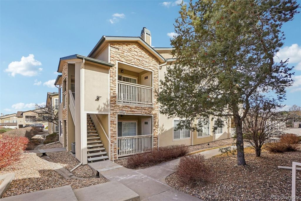 10096 E Carolina Place 202, Aurora, CO 80247