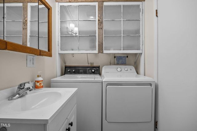 163 Bynum Church Road, Pittsboro, NC 27312