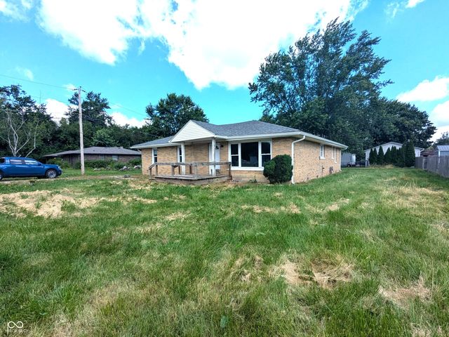 674 W 300 N, Anderson, IN 46011
