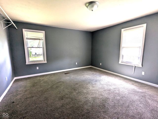 674 W 300 N, Anderson, IN 46011