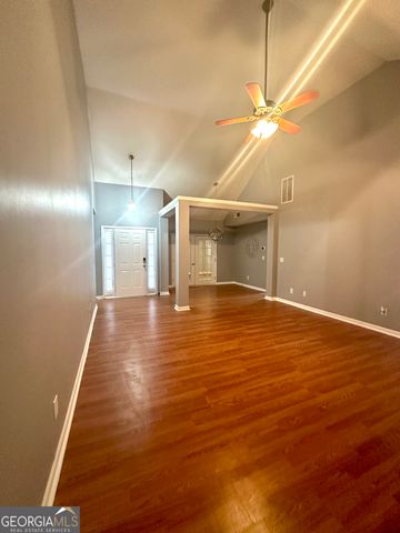 1630 Isleworth Circle, Atlanta, GA 30349