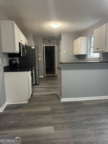 1630 Isleworth Circle, Atlanta, GA 30349