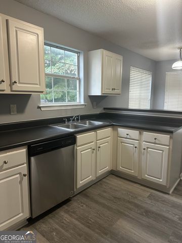 1630 Isleworth Circle, Atlanta, GA 30349