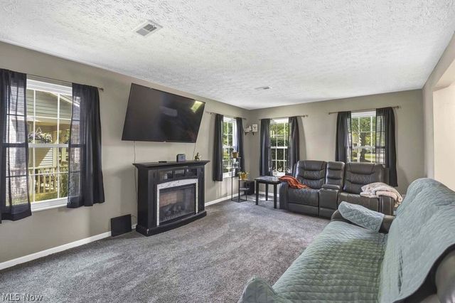 6804 Meadow Lane, Middleburg Heights, OH 44130