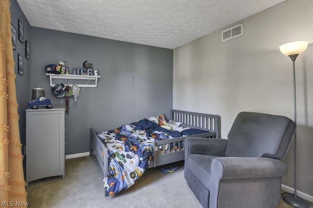 6804 Meadow Lane, Middleburg Heights, OH 44130