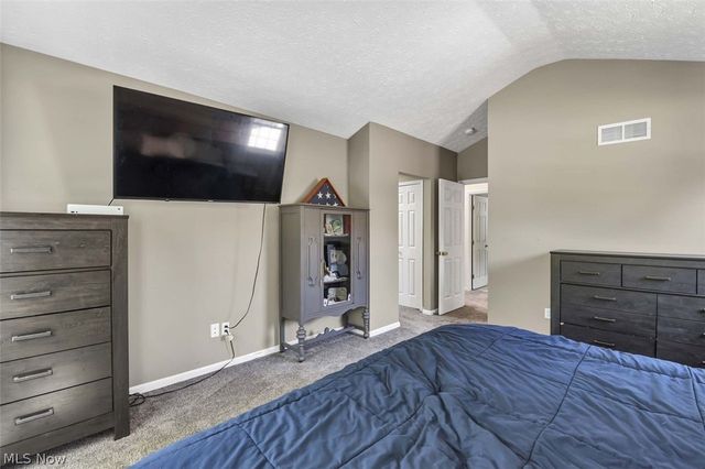 6804 Meadow Lane, Middleburg Heights, OH 44130