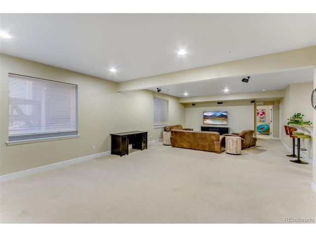 2332 Lodgepole Creek Dr, Fort Collins, CO 80528