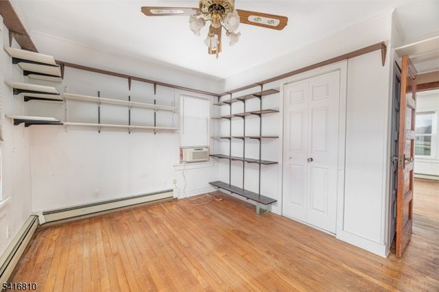 53 Walnut St, Wantage Twp., NJ 07461