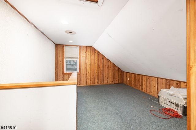 53 Walnut St, Wantage Twp., NJ 07461