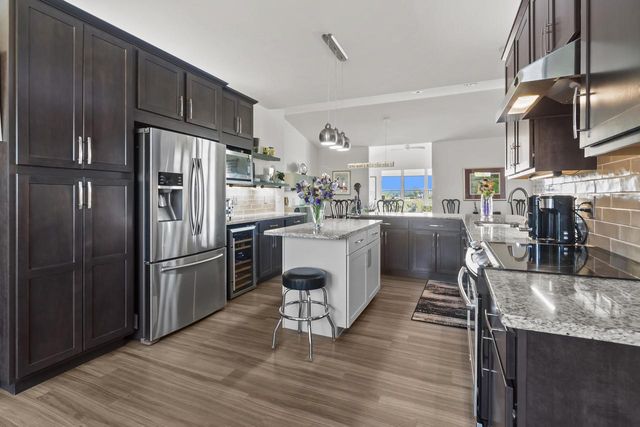 463 Chasefield DRIVE, Williams Bay, WI 53191