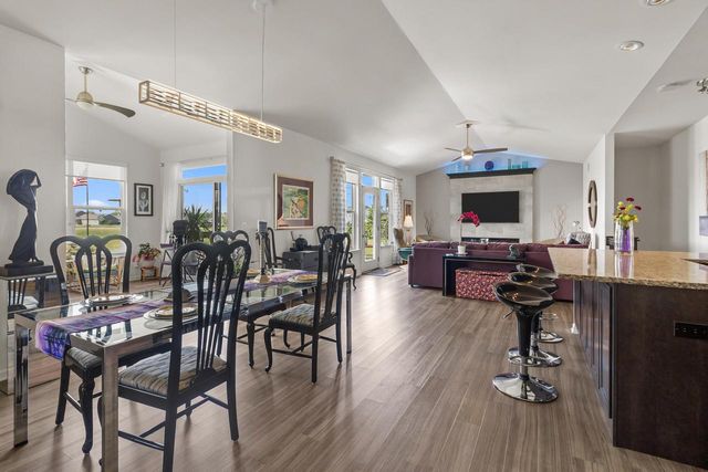 463 Chasefield DRIVE, Williams Bay, WI 53191