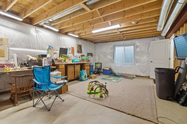 463 Chasefield DRIVE, Williams Bay, WI 53191