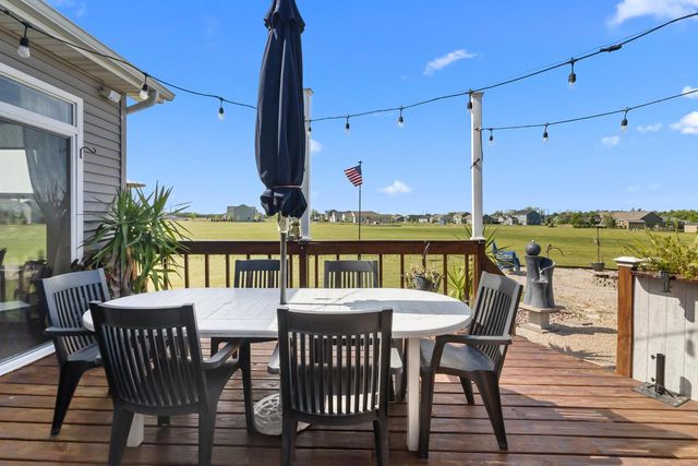 463 Chasefield DRIVE, Williams Bay, WI 53191