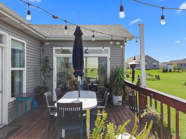 463 Chasefield DRIVE, Williams Bay, WI 53191