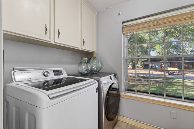 401 N Dresden Circle, Shreveport, LA 71115