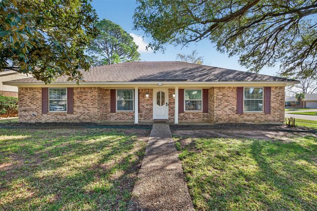 401 N Dresden Circle, Shreveport, LA 71115