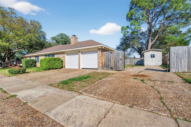 401 N Dresden Circle, Shreveport, LA 71115