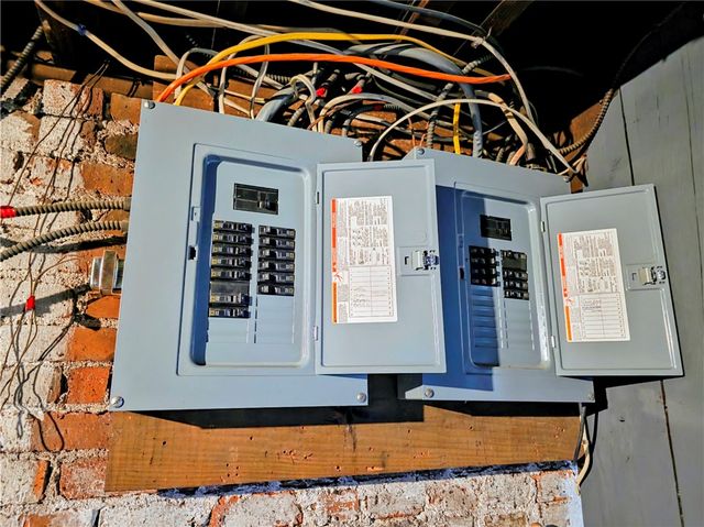 55 Higgins Avenue, Providence, RI 02908