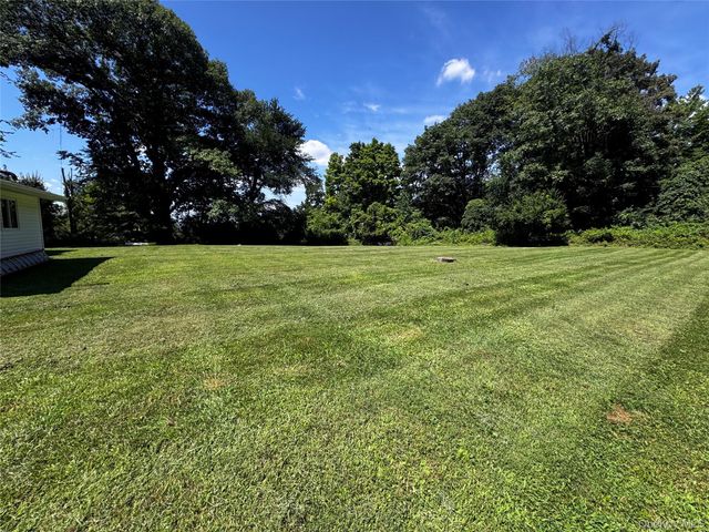 289 Myers Corners Road 1, Wappingers Falls, NY 12590