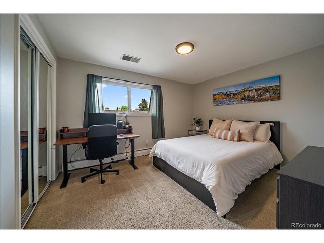 18226 W 3rd Pl 4, Golden, CO 80401