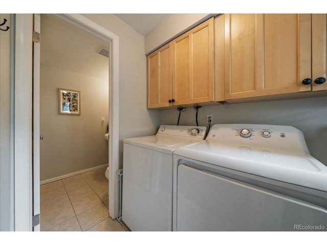 18226 W 3rd Pl 4, Golden, CO 80401