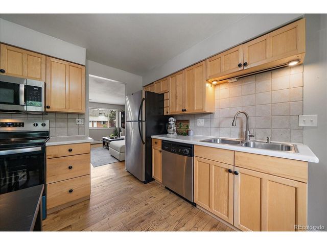 18226 W 3rd Pl 4, Golden, CO 80401