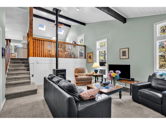 453 Black Fawn Ln, Westcliffe, CO 81252