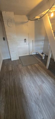 571 Wilson Street, Waterbury, CT 06708