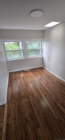 571 Wilson Street, Waterbury, CT 06708