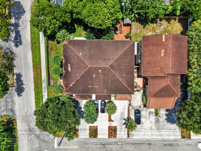 248 Avenue L, Delray Beach, FL 33483