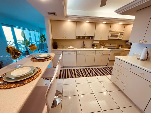 4900 N Ocean Blvd 1217, Lauderdale By The Sea, FL 33308