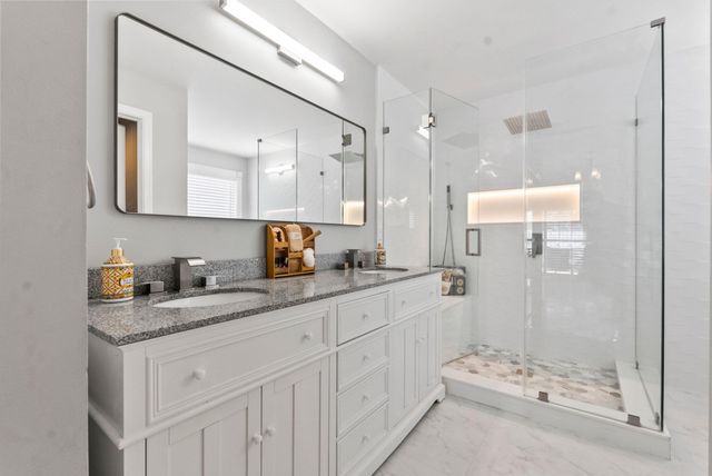 1102 Hickory Way, Weston, FL 33327