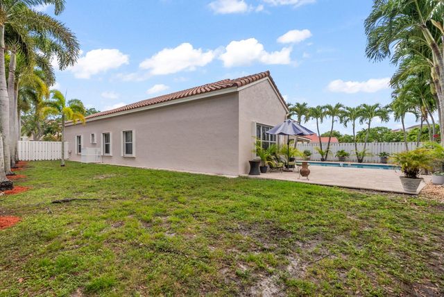 1102 Hickory Way, Weston, FL 33327