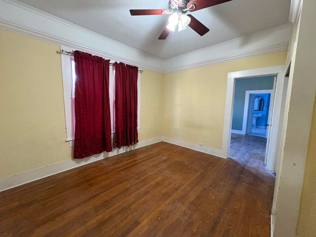 204 5th Ave., Hattiesburg, MS 39401