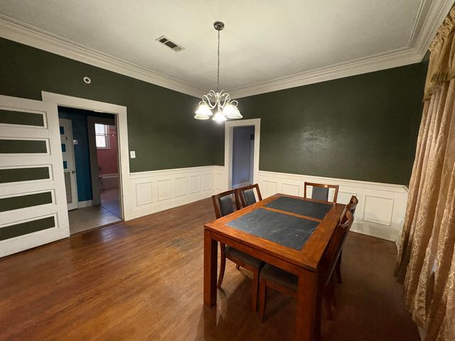 204 5th Ave., Hattiesburg, MS 39401