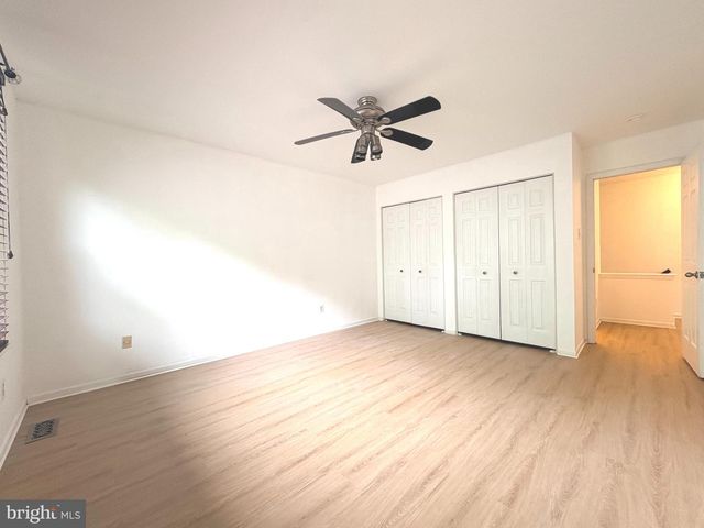 3 HEATHER CT, Newtown, PA 18940
