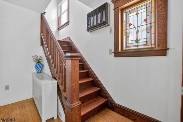 489 Maple Ave, Teaneck Twp., NJ 07666