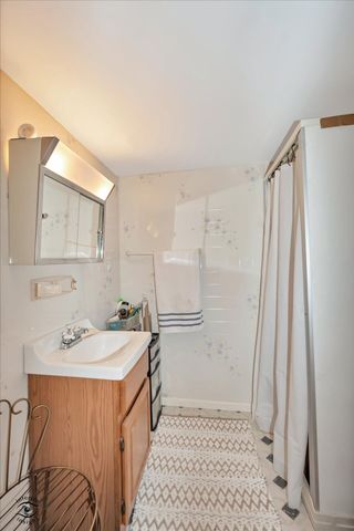 2088 Roosevelt Street, Gary, IN 46404