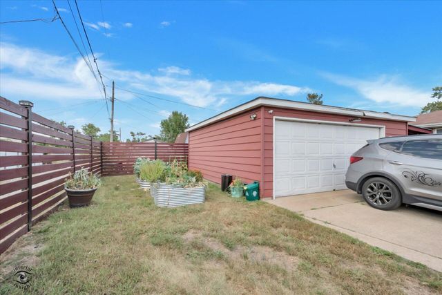 2088 Roosevelt Street, Gary, IN 46404