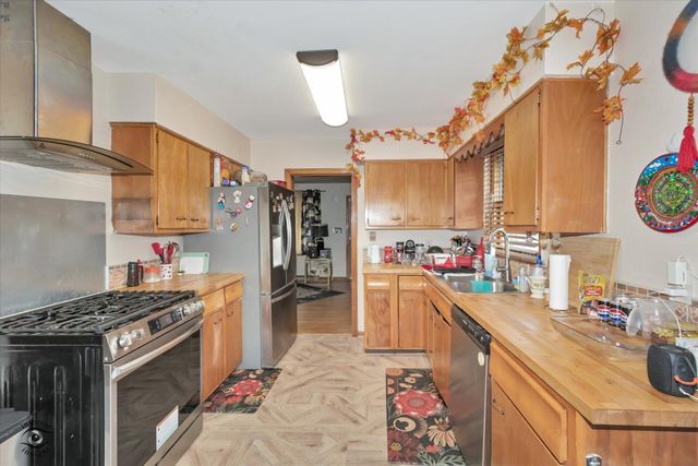 2088 Roosevelt Street, Gary, IN 46404