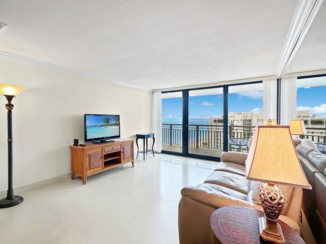 3000 N Ocean Drive 36-G, Singer Island, FL 33404