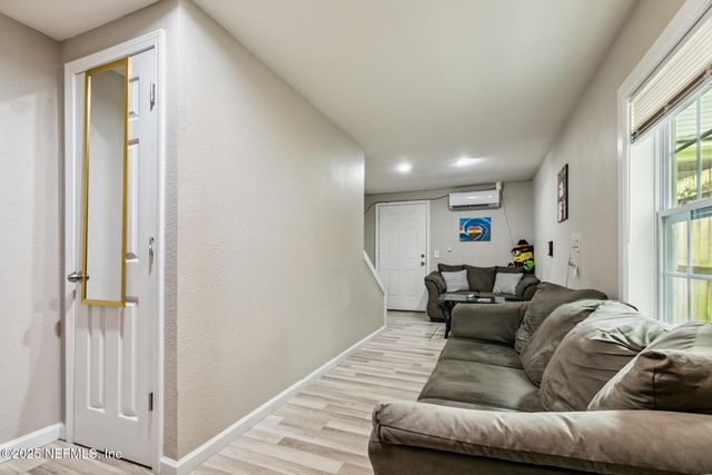 4358 LONGFELLOW Street, Jacksonville, FL 32210