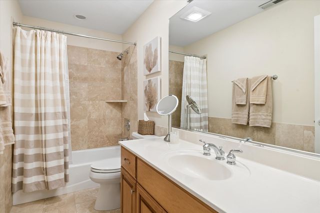 5033 Woodland Avenue, Western Springs, IL 60558