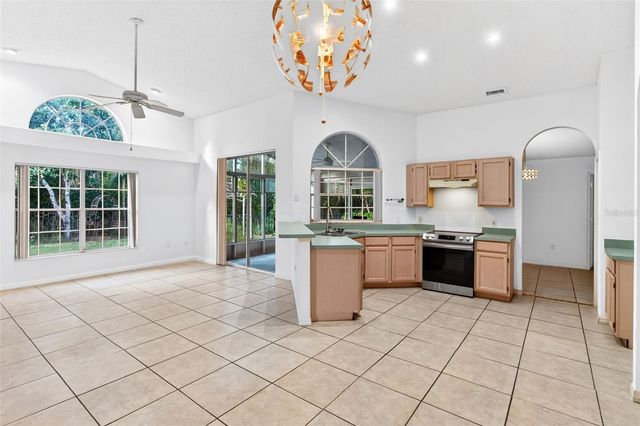 168 PINE LAKE VIEW DRIVE, Davenport, FL 33837