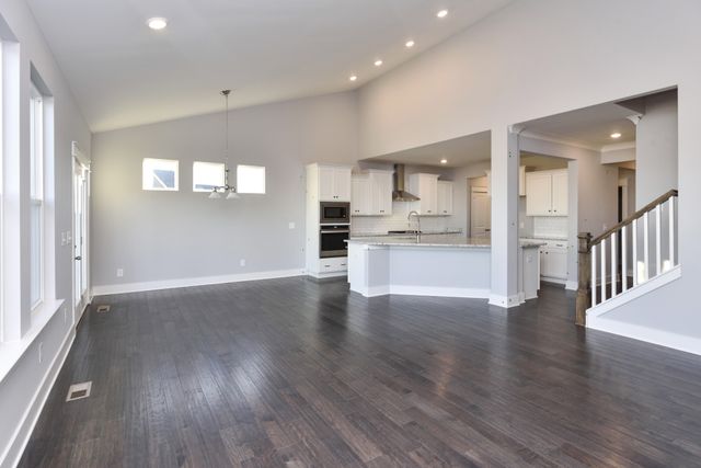 181 John T Alexander Blvd, Hendersonville, TN 37075