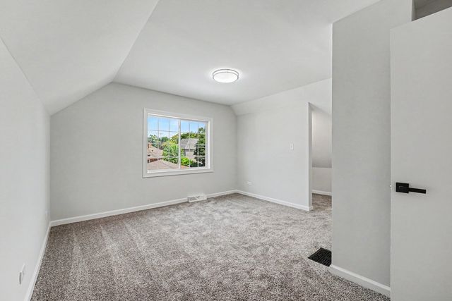 511 Prospect Place, Joliet, IL 60436