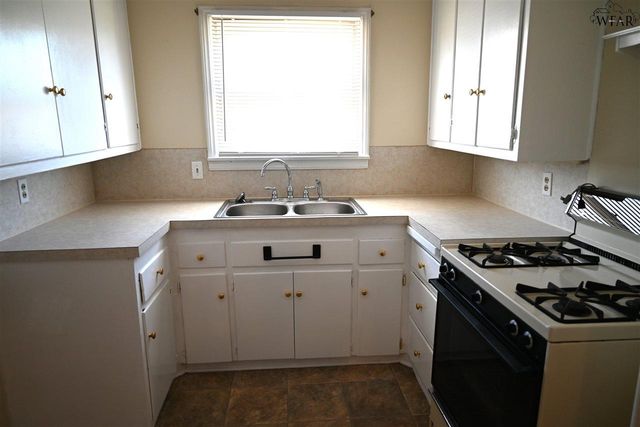 4326 RHEA ROAD, Wichita Falls, TX 76308
