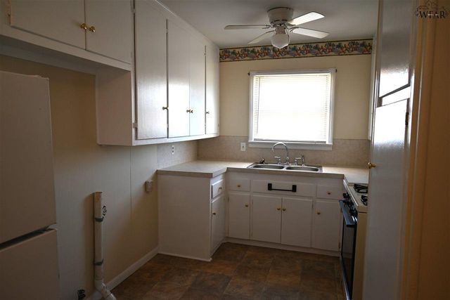 4326 RHEA ROAD, Wichita Falls, TX 76308